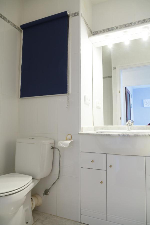 Uhc Sorolla Apartments سالو الغرفة الصورة